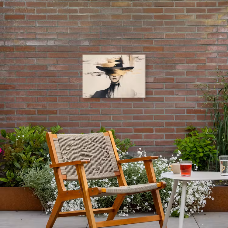 Vrouw - Hoed - Verf Tuinposter op houten frame 2 cm dik klein -sfeer3