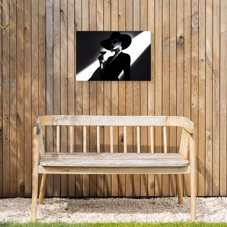 Vrouw - Wijn - Chic Tuinposter op houten frame 2 cm dik klein -sfeer4