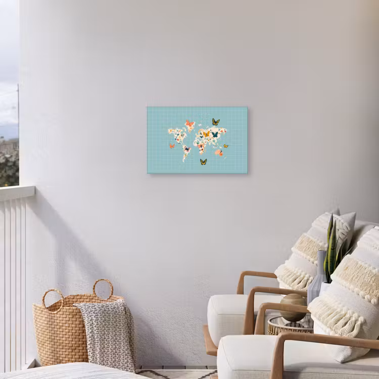 Wereldkaart - Vlinders - Dromerig Tuinposter op houten frame 2 cm dik klein -sfeer1