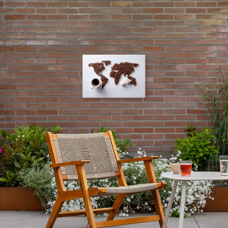 Wereldkaart - Koffiebonen - Suikerklontjes Tuinposter op houten frame 2 cm dik klein -sfeer3