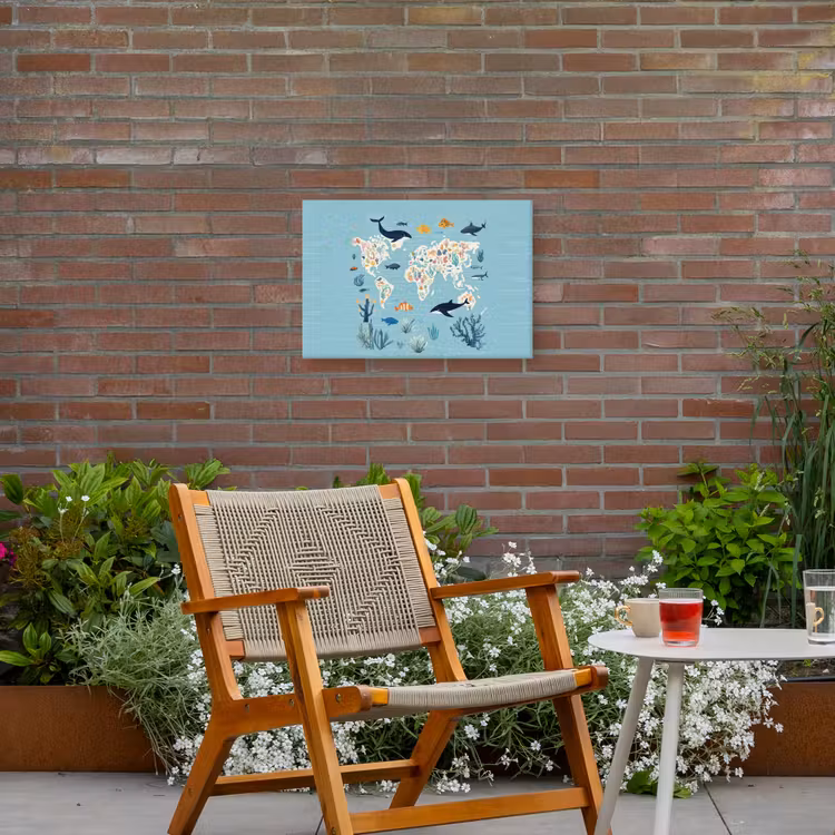 Wereldkaart - Zeeleven - Blauw Tuinposter op houten frame 2 cm dik klein -sfeer3