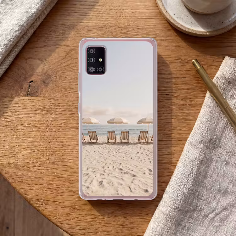 Strand - Stoelen - Parasol Telefoonhoesje Samsung Galaxy A51 5G klein -sfeer1