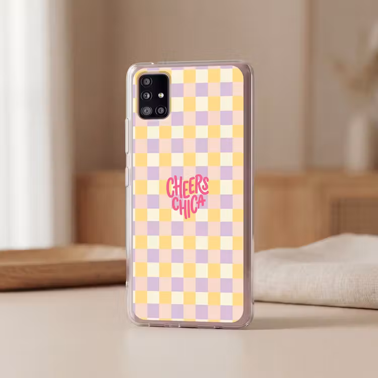 Cheers Chica - Ruitjes - Lila - Geel Telefoonhoesje Samsung Galaxy A51 5G klein -sfeer2