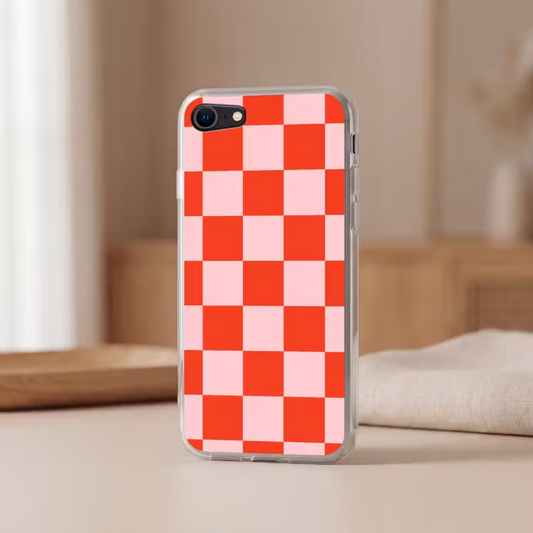 Schaakbord patroon - Rood - Roze - Blokjes Telefoonhoesje iPhone 7 klein -sfeer2