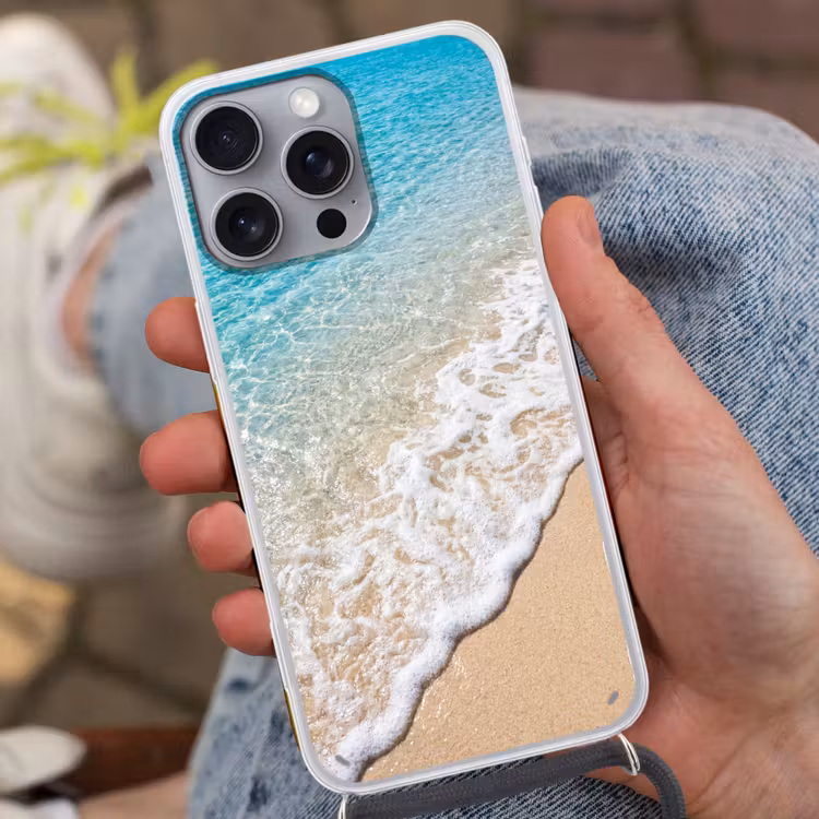 Strand - Water - Natuur - Blauw - Beige Hoesje iPhone 16 Pro Max met koord klein -sfeer3