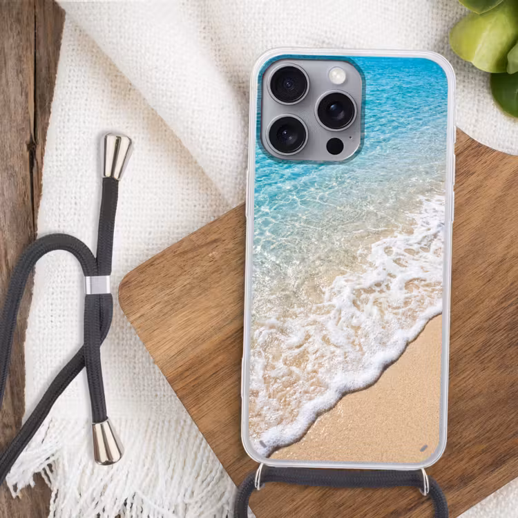 Strand - Water - Natuur - Blauw - Beige Hoesje iPhone 16 Pro Max met koord klein -sfeer4