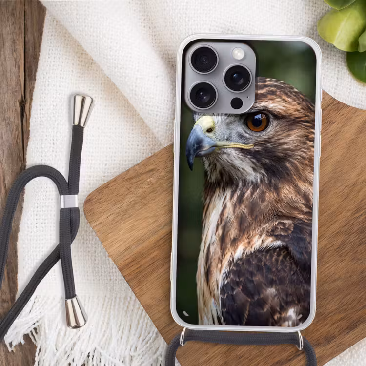 Buizerd - Roofvogel - Natuur - Bruin Hoesje iPhone 16 Pro Max met koord klein -sfeer4