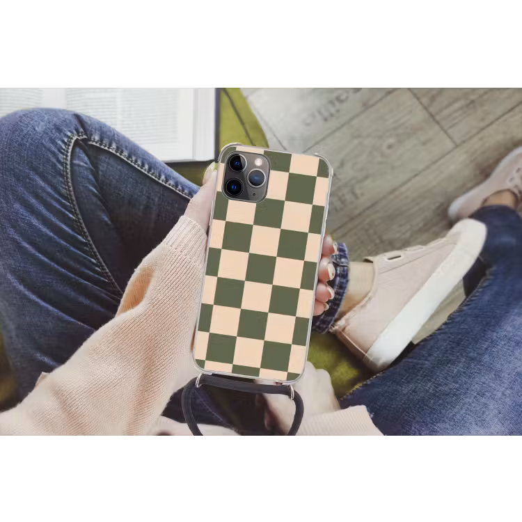Schaakbord print - Groen - Beige - Blokjes Hoesje iPhone 12 Pro met koord klein -hand
