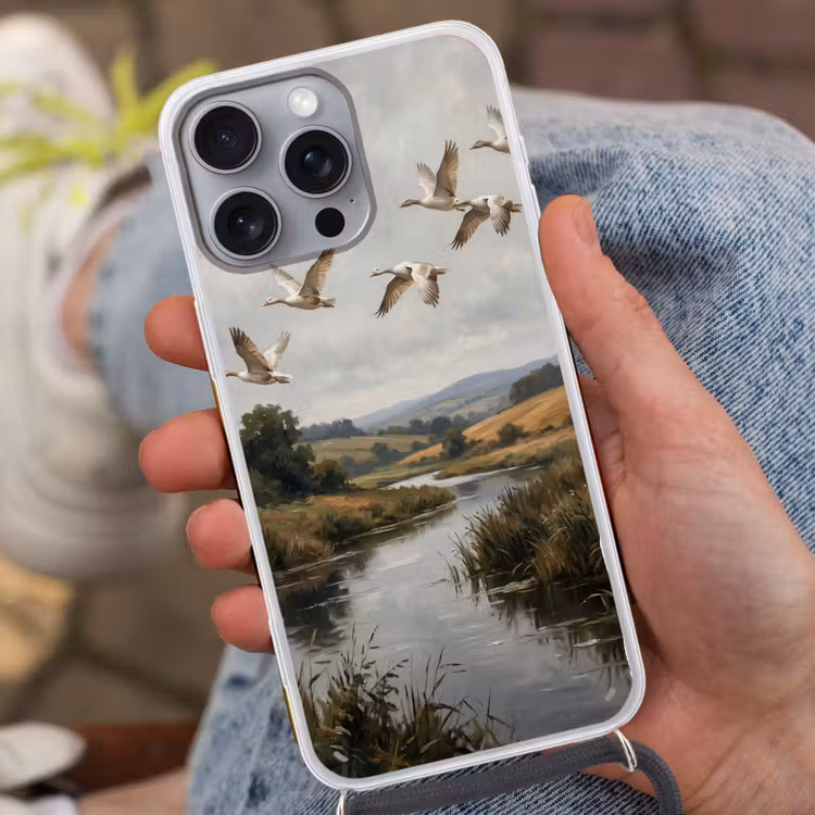 Eenden - Rivier - Landschap - Vlucht - Nostalgisch Hoesje iPhone 16 Pro Max met koord klein -sfeer3