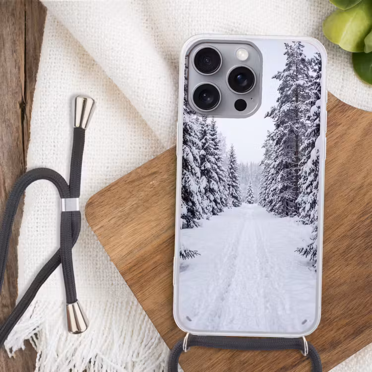 Bos - Winter - Sneeuw - Pad - Natuur Hoesje iPhone 16 Pro Max met koord klein -sfeer4