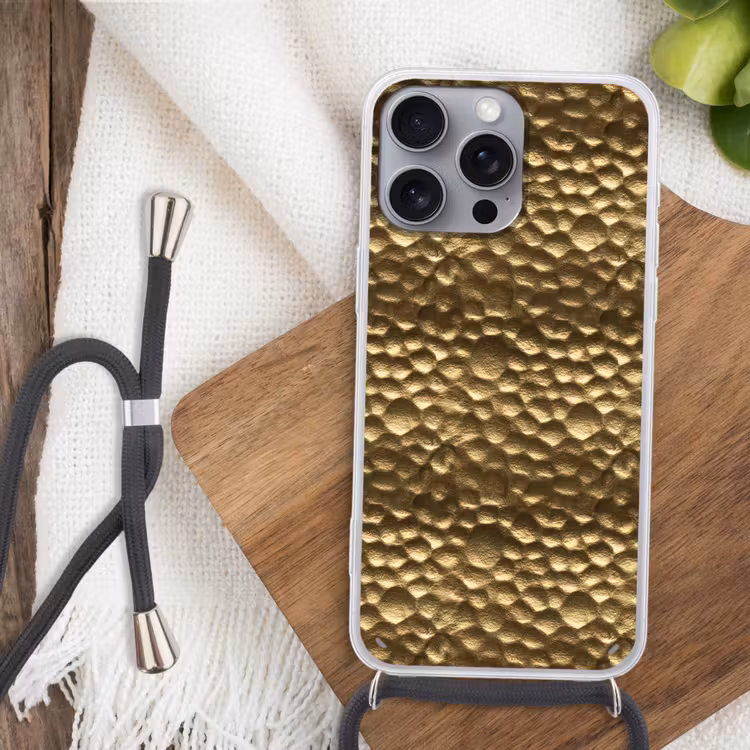 Gehamerd - Reliëf - Textuur - Bronsgoud Hoesje iPhone 16 Pro Max met koord klein 804 -sfeer4
