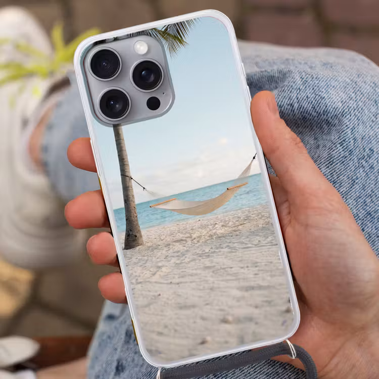 Hangmat - Strand - Wit Hoesje iPhone 16 Pro Max met koord klein -sfeer3
