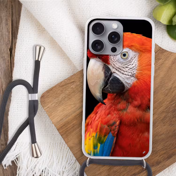 Ara - Portret - Rood Hoesje iPhone 16 Pro Max met koord klein -sfeer4