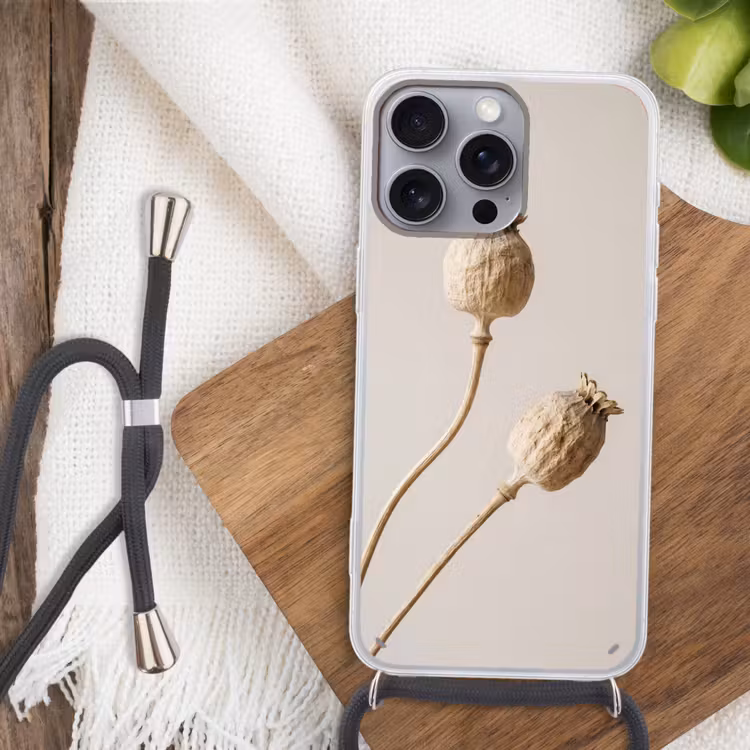 Papaverbollen - Droogbloemen - Minimalistisch - Beige - Rustig Hoesje iPhone 16 Pro Max met koord klein -sfeer4