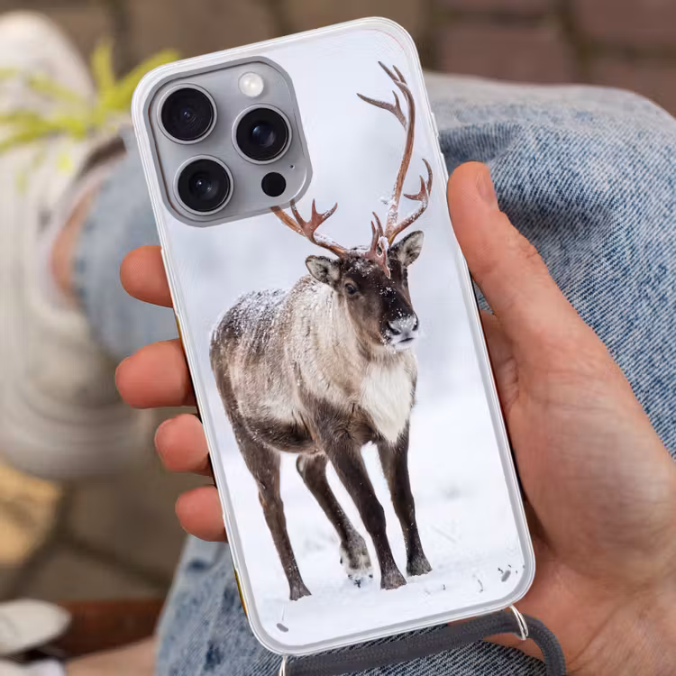 Rendier - Gewei - Toendra - Sneeuw - Wild Hoesje iPhone 16 Pro Max met koord klein -sfeer3