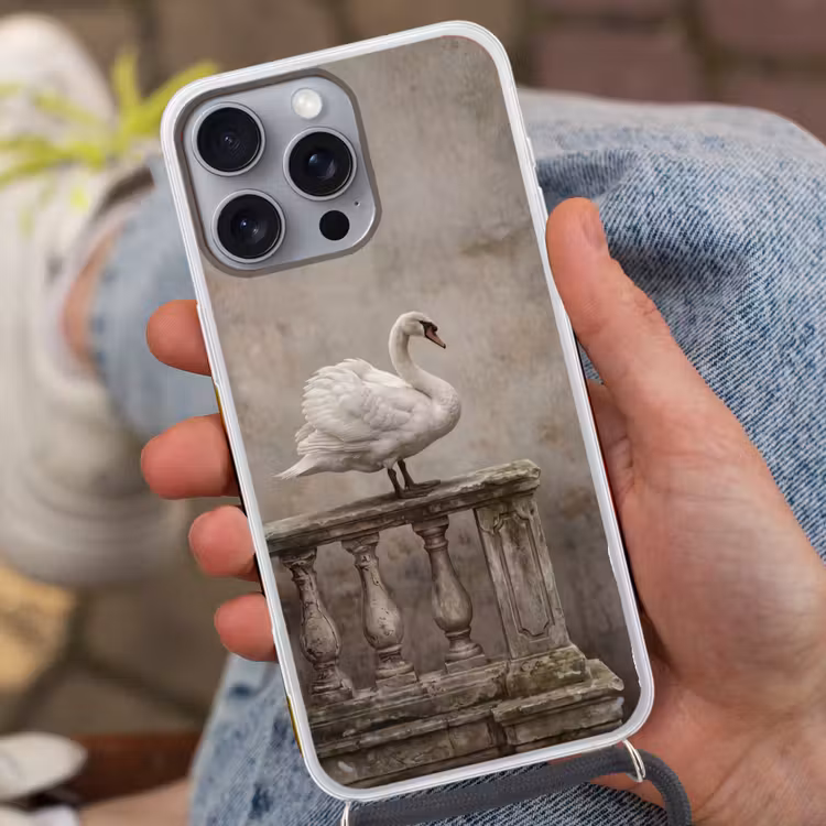 Zwaan - Elegant - Dieren - Wit Hoesje iPhone 16 Pro Max met koord klein -sfeer3