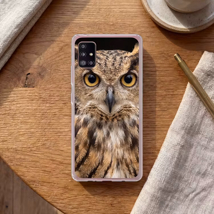 Oehoe - Uil - Portret - Bruin Telefoonhoesje Samsung Galaxy A51 5G klein -sfeer1