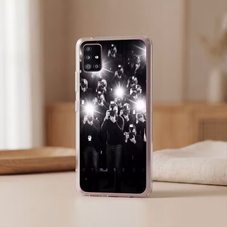 Mensen - Camera - Flitslicht - Zwart-wit - Media Telefoonhoesje Samsung Galaxy A51 5G klein -sfeer2