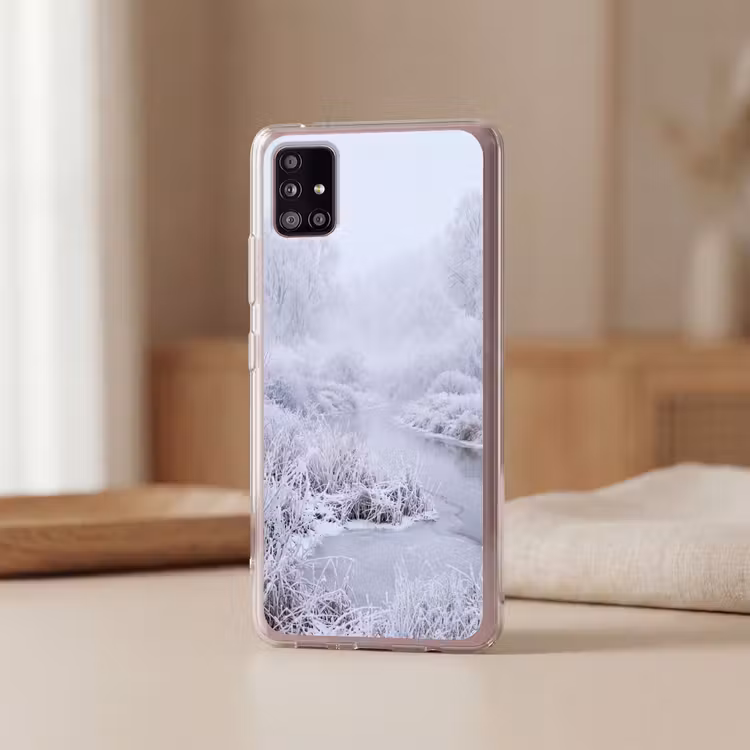 Rivier - Sneeuw - Bos - Winter - Schilderachtig Telefoonhoesje Samsung Galaxy A51 5G klein -sfeer2