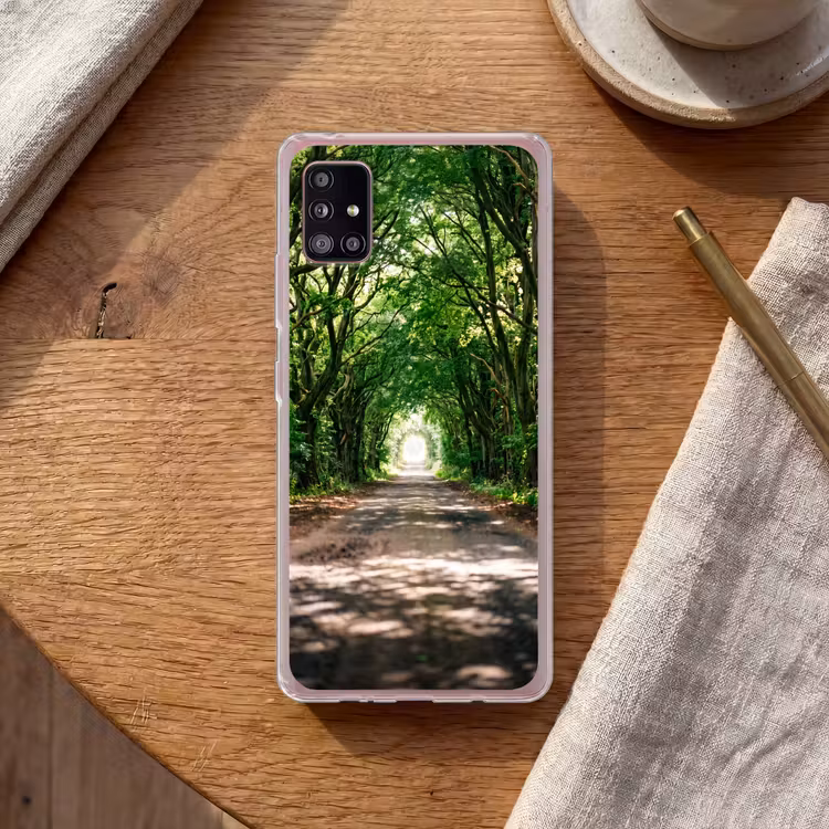 Weg - Bomen - Natuur - Groen Telefoonhoesje Samsung Galaxy A51 5G klein -sfeer1