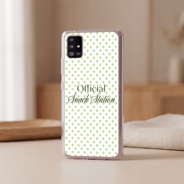 Snack Station - Groen - Stippen Telefoonhoesje Samsung Galaxy A51 5G klein -sfeer2