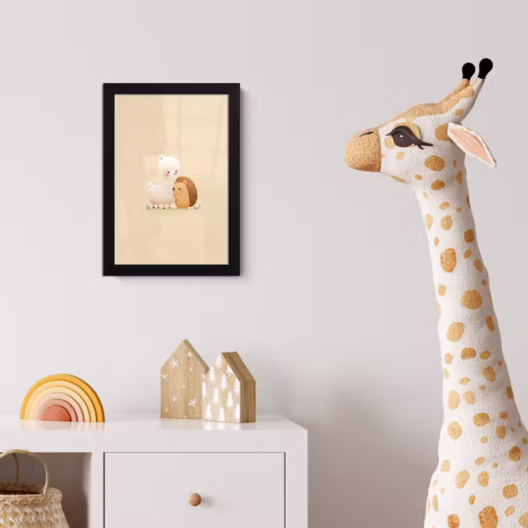 Alpaca - Egel - Bruin - Knuffelen fotolijst zwart zonder passe partout klein -usfeer4_kinderkamer