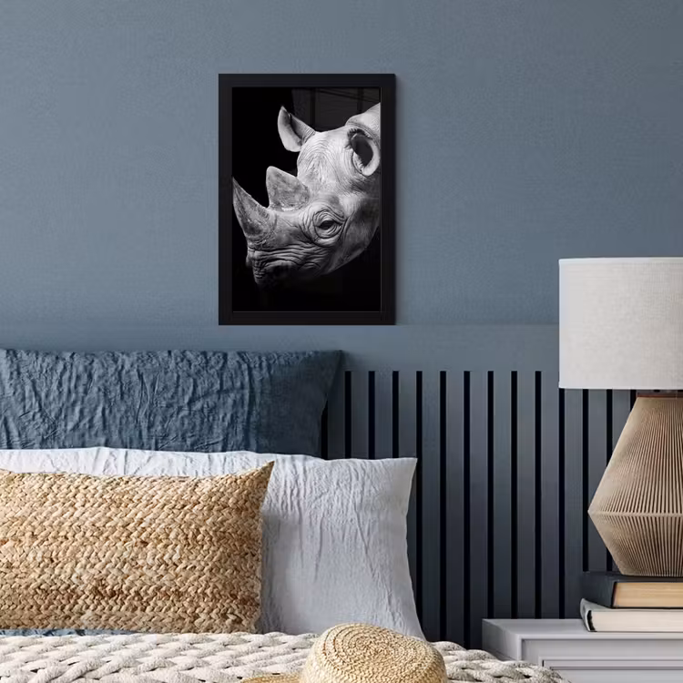 Dieren - Neushoorn - Zwart - Wit - Portret fotolijst zwart zonder passe partout klein -sfeer3