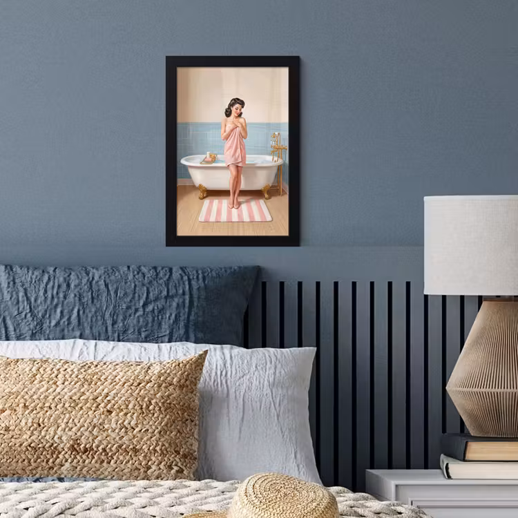 Badkamer - Vrouw - Roze fotolijst zwart zonder passe partout klein -sfeer3
