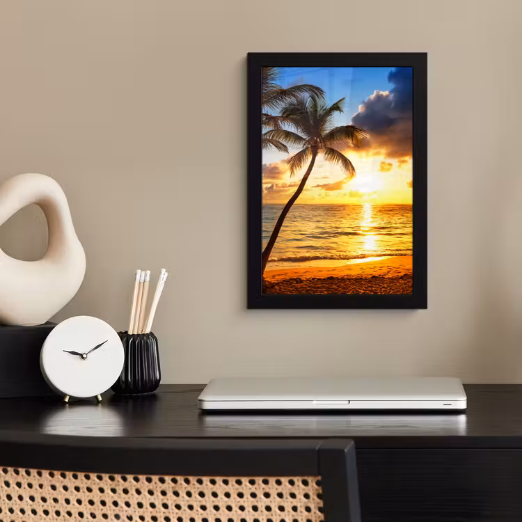 Strand - Horizon - Zonsondergang - Palmboom - Zee fotolijst zwart zonder passe partout klein -sfeer1