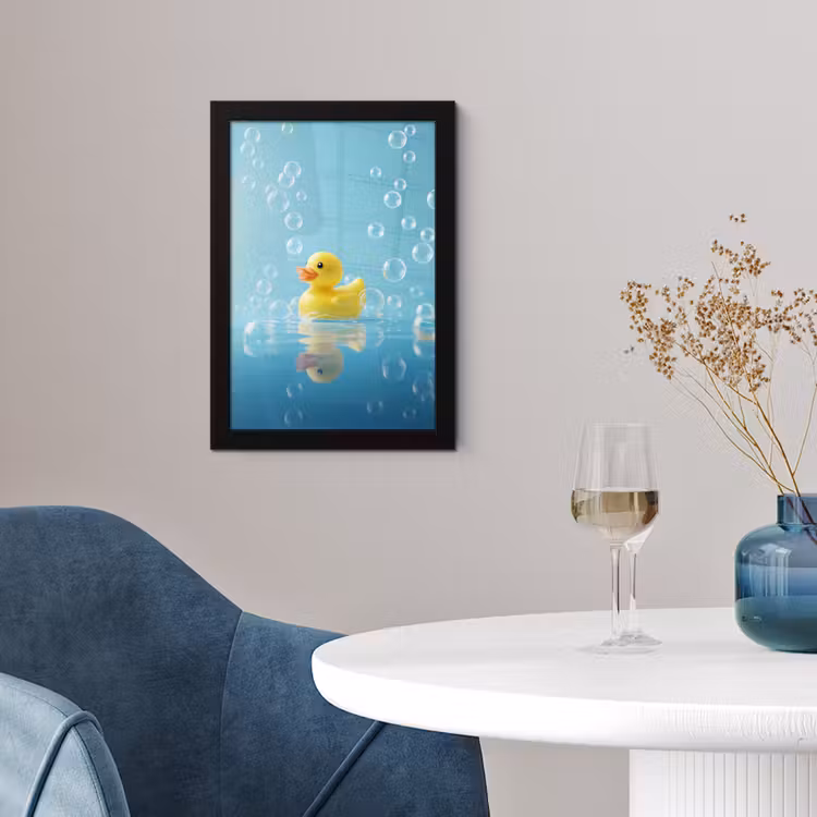 Bubbels - Badeend - Geel fotolijst zwart zonder passe partout klein -sfeer4