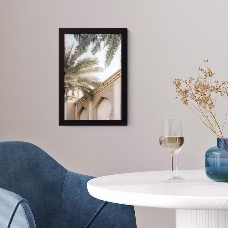 Gebouw - Palmbomen - Beige - Zon fotolijst zwart zonder passe partout klein -sfeer4