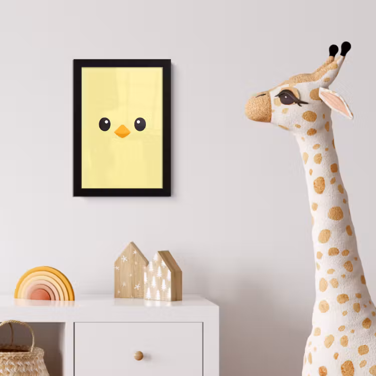 Kuiken - Vrolijk - Geel - Minimalistisch fotolijst zwart zonder passe partout klein -usfeer4_kinderkamer