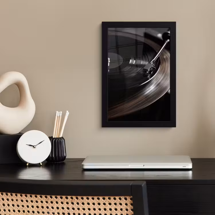 Close-up - Vinylplaat - Platenspeler - Zwart fotolijst zwart zonder passe partout klein -sfeer1