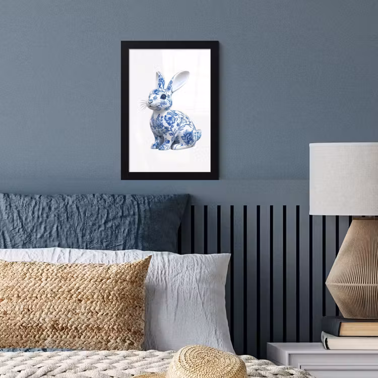 Delftsblauw - Haasje - Wit fotolijst zwart zonder passe partout klein -sfeer3
