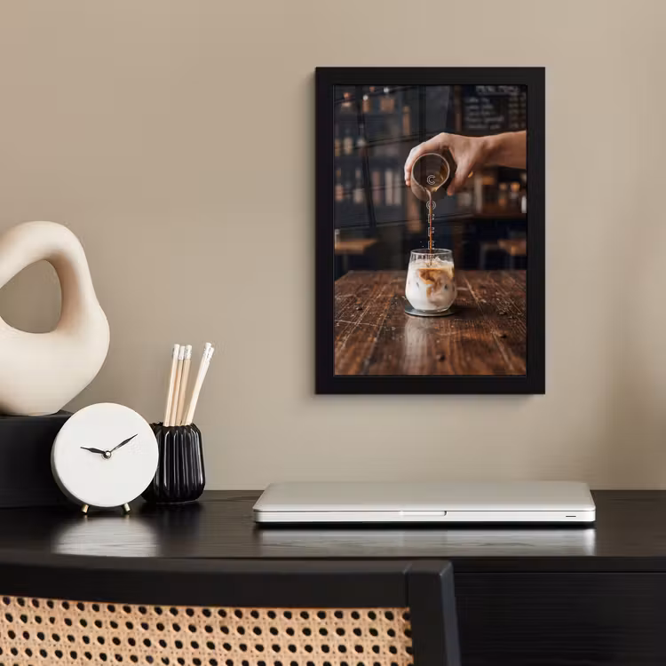 Espresso - Melk - Café fotolijst zwart zonder passe partout klein -sfeer1