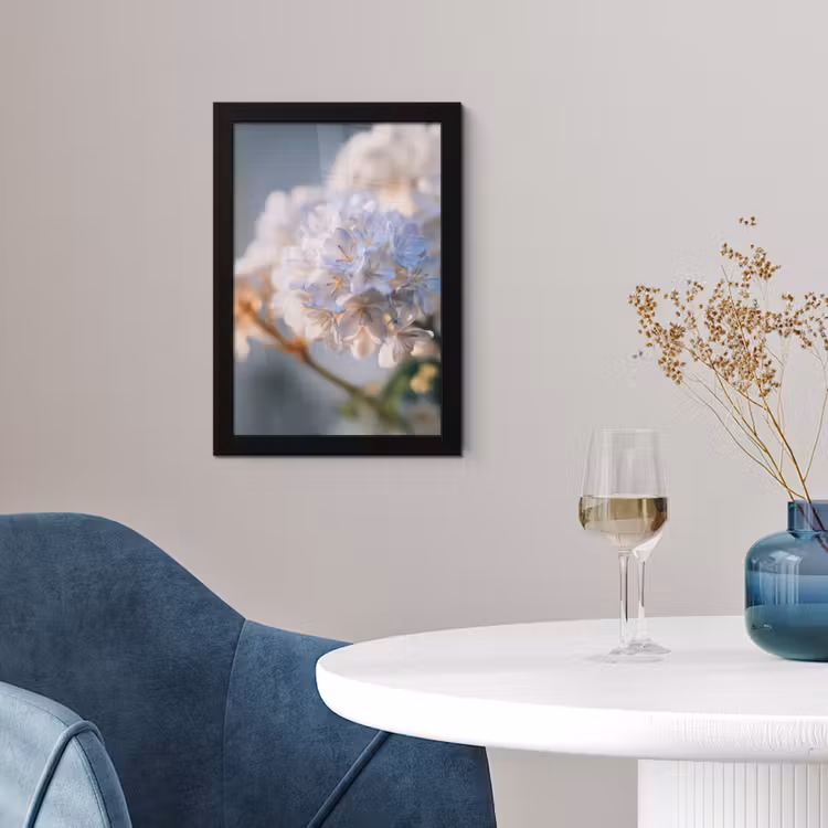 Bloemen - Lichtblauw - Wazig - Trosje fotolijst zwart zonder passe partout klein -sfeer4