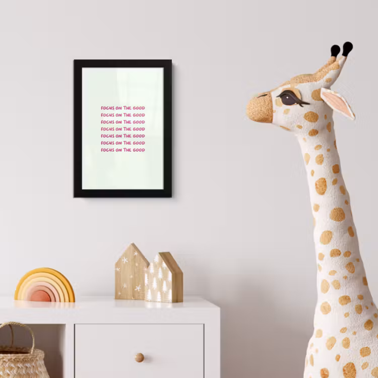 Focus on the good - Roze fotolijst zwart zonder passe partout klein -usfeer4_kinderkamer