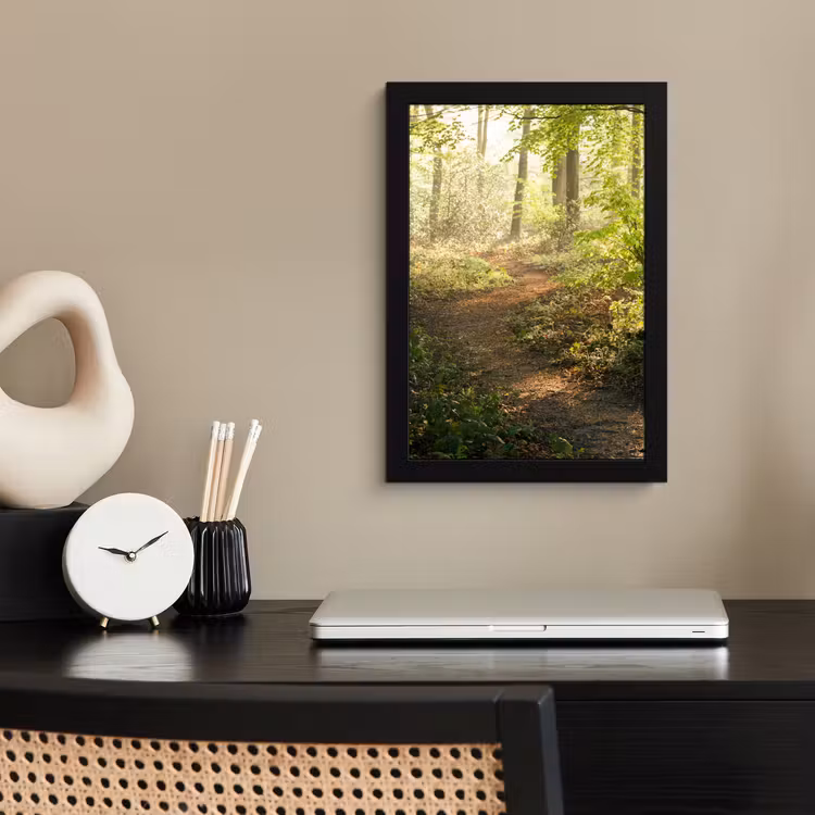 Bos - Bomen - Pad - Zon - Planten - Bladeren - Natuur fotolijst zwart zonder passe partout klein -sfeer1