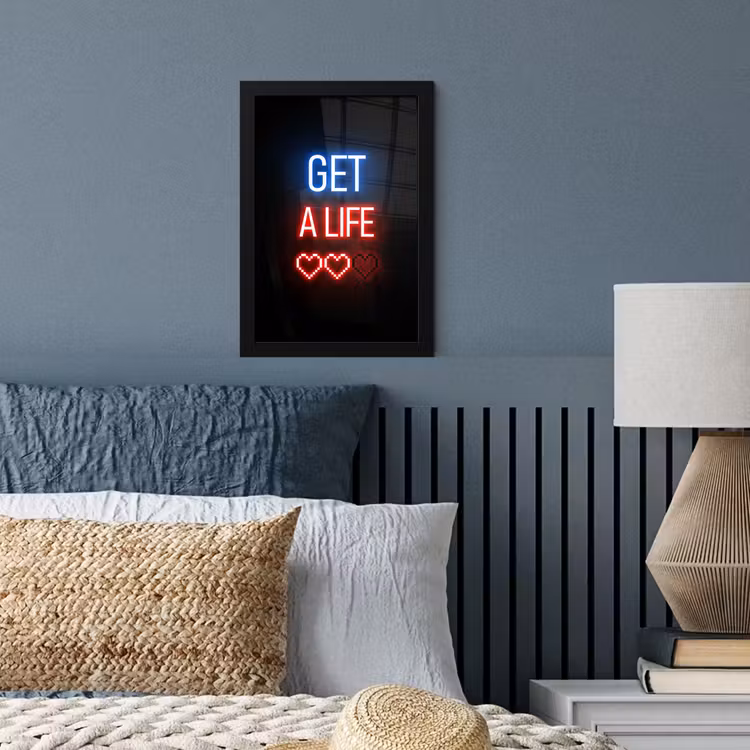 Gaming - Tekst - Get a life - Neon - Zwart fotolijst zwart zonder passe partout klein -sfeer3