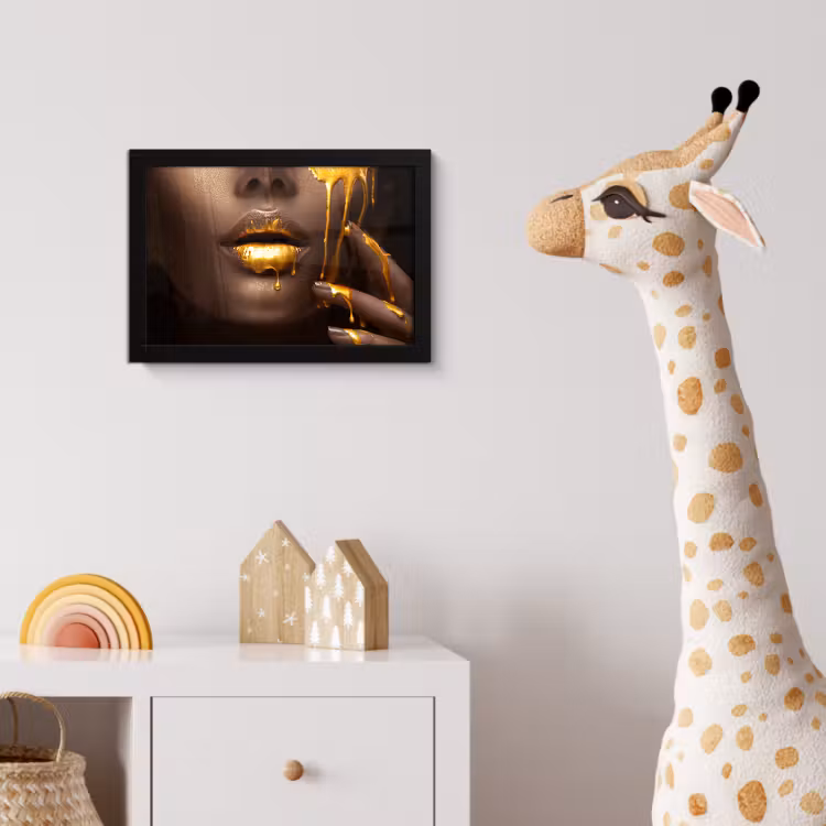 Goud - Vrouw - Verf - Lippen - Luxe fotolijst zwart zonder passe partout klein -usfeer4_kinderkamer