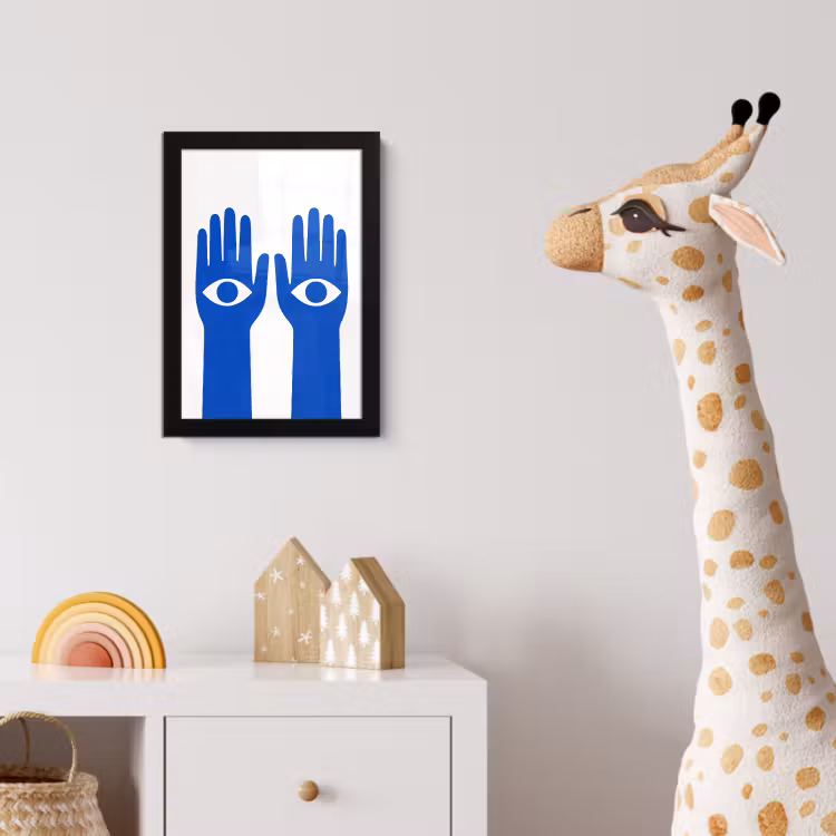 Handen - Twee - Ogen - Blauw fotolijst zwart zonder passe partout klein -usfeer4_kinderkamer