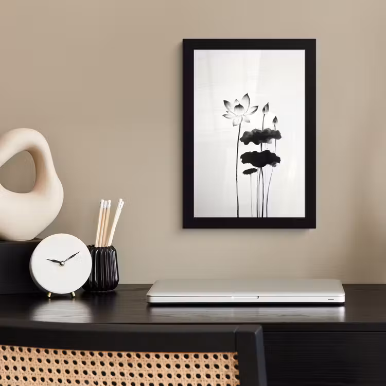 Bladeren - Zwart - Lotusbloem - Minimalitisch fotolijst zwart zonder passe partout klein -sfeer1