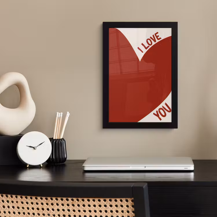 Loveyou - Rood - Hart fotolijst zwart zonder passe partout klein -sfeer1
