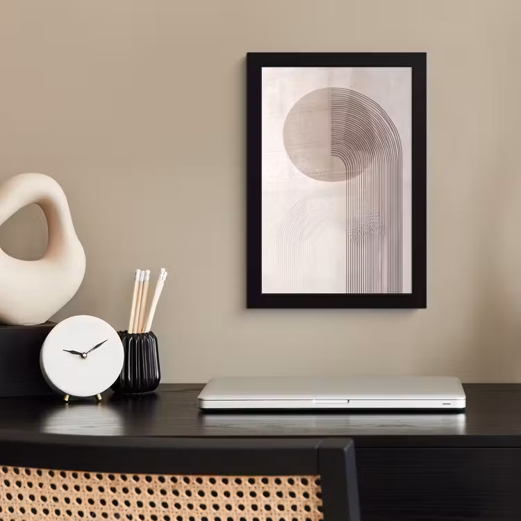 Minimalistisch - Cirkel - Lichtgrijs fotolijst zwart zonder passe partout klein -sfeer1