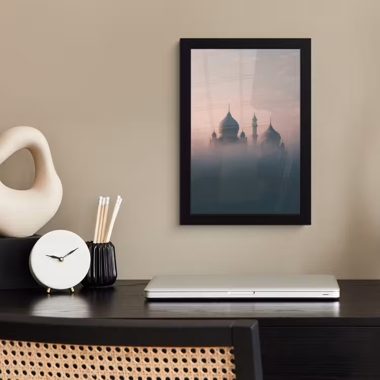 Moskee - Minaretten - Roze mist fotolijst zwart zonder passe partout klein -sfeer1