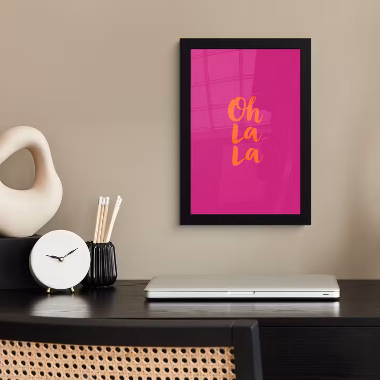 Oh la la - Roze - Oranje - Minimalistisch fotolijst zwart zonder passe partout klein -sfeer1