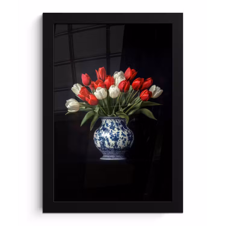 Rode - Bloemen - Tulpen - Vaas fotolijst zwart zonder passe partout klein -3d