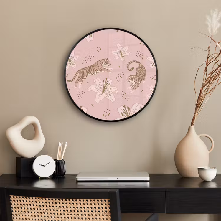 Kat - Springend - Bloemen - Abstract - Roze Fotolijst rond zonder passe partout klein -sfeer1