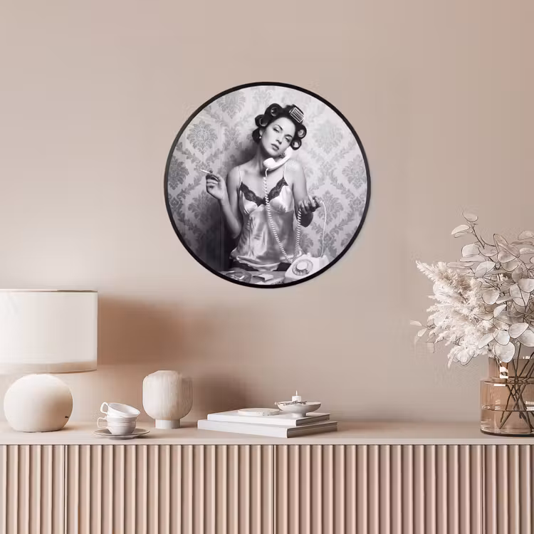 Chic - Vrouw - Zwart - Wit Fotolijst rond zonder passe partout klein -sfeer3