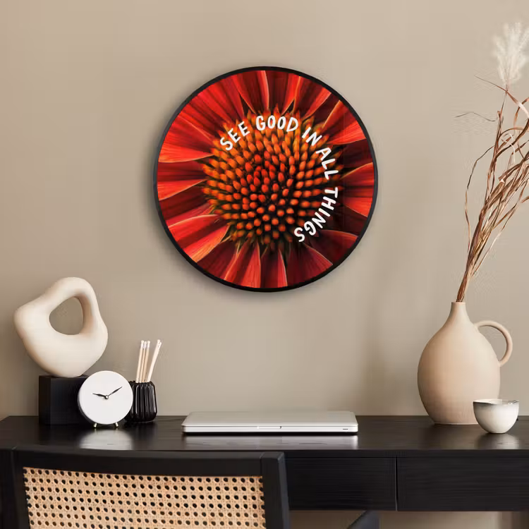 Close up - Bloem - Quote - Rood Fotolijst rond zonder passe partout klein -sfeer1